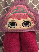 Load image into Gallery viewer, Doll Character Hooded Towel